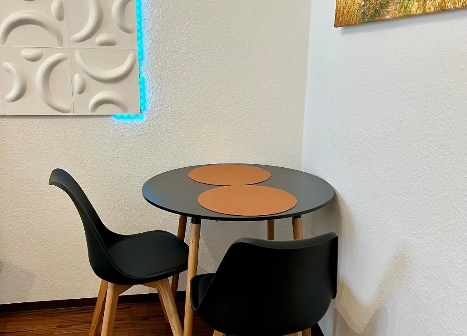 Homestay Sahara Hosting Apartments Nuernberg City Room 1